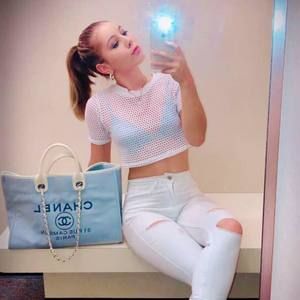 Meet your Posher, Angelica